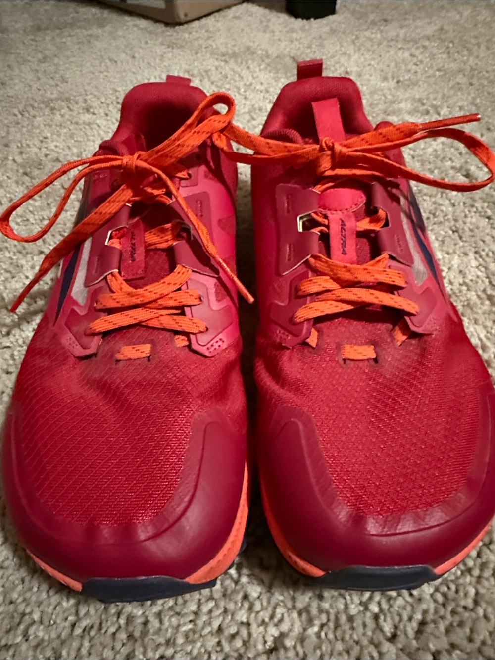 Altra Women’s Magenta Sneakers with Orange Laces - Picture 6 of 6